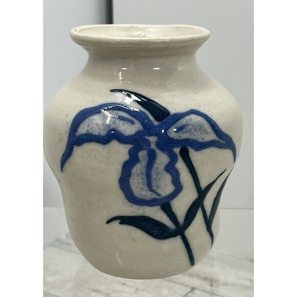 Studio Art Pottery Floral Design Bud Vase Blue Boho 4” Tall Signed JG - Picture 4 of 12